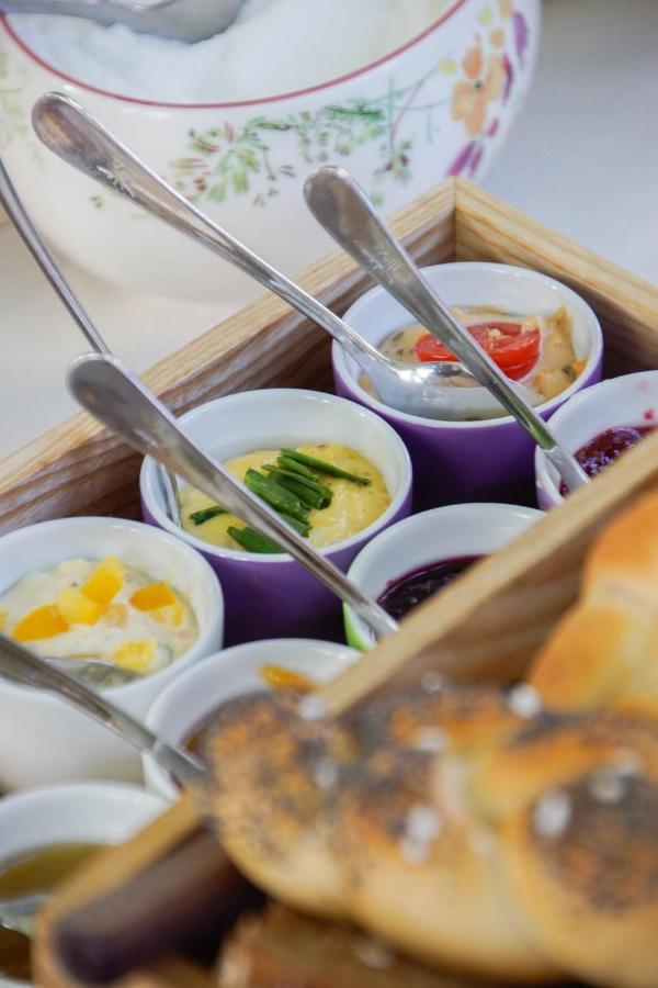 Waldruhe - Bett, Fruehstueck & Ein Laecheln Bed & Breakfast Бад Аузее Екстериор снимка